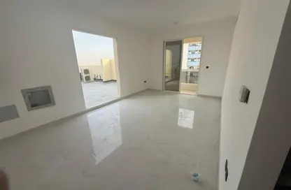 Apartment - 2 Bedrooms - 3 Bathrooms for rent in Al Jurf 2 - Al Jurf - Ajman Downtown - Ajman Apartment - 2 Bedrooms - 3 Bathrooms for rent in Al Jurf 2 - Al Jurf - Ajman Downtown - Ajman