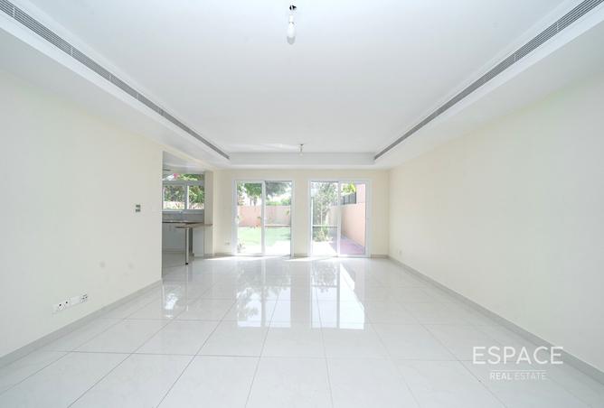 15203969 - Property Image 3