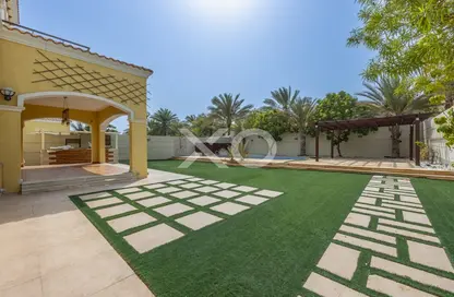 Villa - 4 Bedrooms - 5 Bathrooms for rent in Legacy - Jumeirah Park - Dubai