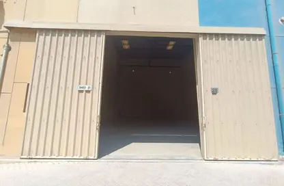Warehouse - Studio - 1 Bathroom for rent in Ajman Industrial 1 - Ajman Industrial Area - Ajman