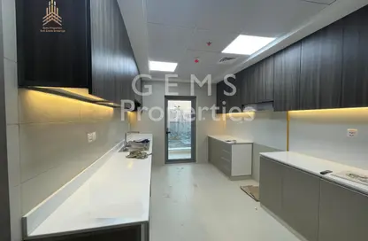 Apartment - 2 Bedrooms - 3 Bathrooms for rent in Gulfa Towers - Al Rashidiya 1 - Al Rashidiya - Ajman
