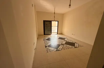 Apartment - 1 Bedroom - 2 Bathrooms for rent in Ajman Corniche Residences - Ajman Corniche Road - Ajman