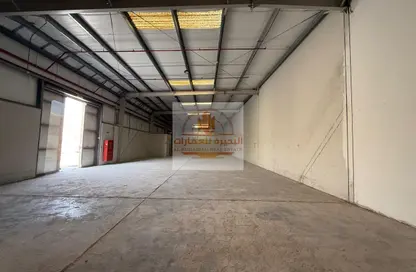 Warehouse - Studio - 1 Bathroom for rent in Al Sajaa Industrial - Al Sajaa - Sharjah