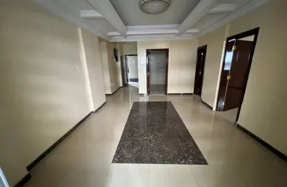 شقة - 3 غرف نوم - 2 حمامات للايجار في أبراج الراشدية - الراشدية - عجمان وسط المدينة - عجمان