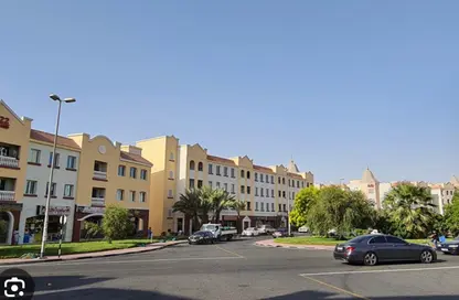 متجر - استوديو - 1 حمام للايجار في Y24 - طراز إنجليزي - المدينة الدولية - دبي