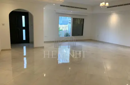 Villa - 4 Bedrooms - 5 Bathrooms for rent in Garden Lane Villas - District 15 - Jumeirah Village Circle - Dubai
