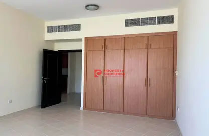 Apartment - 1 Bedroom - 1 Bathroom for rent in The Gardens Buildings - The Gardens - Dubai