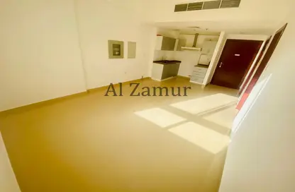 شقة - غرفة نوم - 2 حمامات للايجار في مسكن الامير - قرية الجميرا سركل - دبي