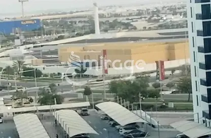 Apartment - 2 Bedrooms - 2 Bathrooms for sale in Waters Edge - Yas Island - Abu Dhabi