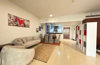 شقة - 1 حمام للايجار في رمال 4 - رمال - مساكن شاطئ الجميرا - دبي شقة - 1 حمام للايجار في رمال 4 - رمال - مساكن شاطئ الجميرا - دبي