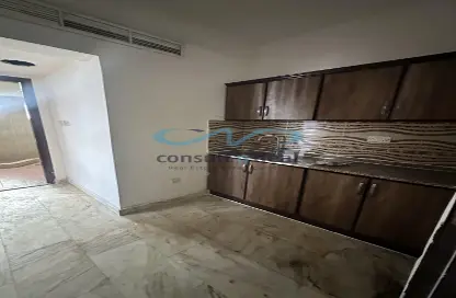 Apartment - Studio - 1 Bathroom for rent in Mohamed Bin Zayed Centre - Mohamed Bin Zayed City - Abu Dhabi