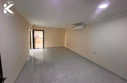 شقة - 2 غرف نوم - 1 حمام للايجار في فلل الروضة 3 - 3  الروضة - الروضة - عجمان