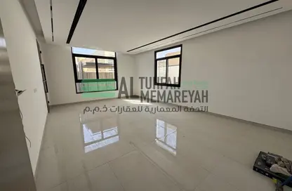 فيلا - 5 غرف نوم - 7 حمامات للبيع في حوشي 1 - حوشي - البادي - الشارقة