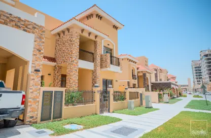 Villa - 4 Bedrooms - 5 Bathrooms for rent in Luluat Al Raha - Al Raha Beach - Abu Dhabi