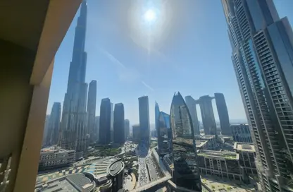 Apartment - Studio - 1 Bathroom for sale in The Dubai Mall Residences - Downtown Dubai - Dubai