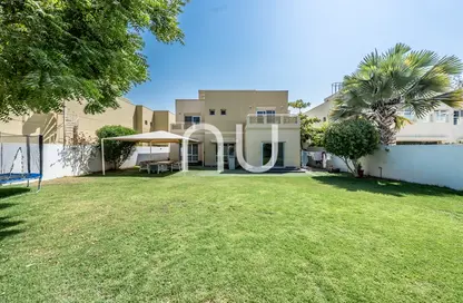 Villa - 5 Bedrooms - 6 Bathrooms for sale in Meadows 2 - Meadows - Dubai