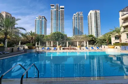 شقة - غرفة نوم - 2 حمامات للايجار في B برج ترافو - ترافو - ذا فيوز - دبي