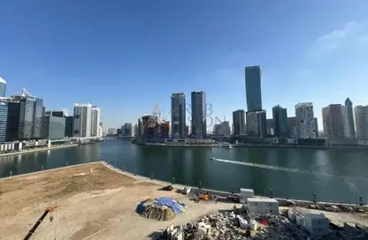 Apartment - 1 Bedroom - 2 Bathrooms for rent in Peninsula Three - Peninsula - Business Bay - Dubai