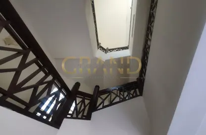 Villa - 5 Bedrooms - 7 Bathrooms for rent in Al Khalidiya - Abu Dhabi