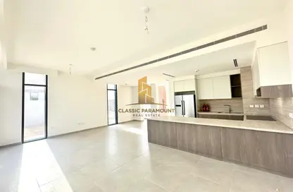 Townhouse - 4 Bedrooms - 6 Bathrooms for rent in Mudon Al Ranim 2 - Mudon - Dubai