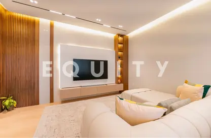 Apartment - 1 Bedroom - 2 Bathrooms for sale in Sulafa Tower - Dubai Marina - Dubai