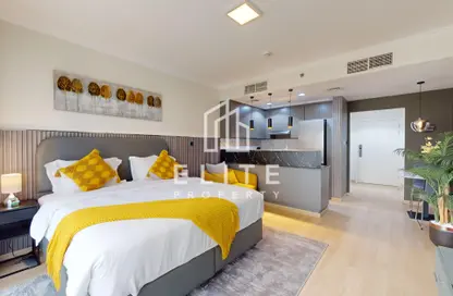 Apartment - Studio - 1 Bathroom for rent in Burj Al Nujoom - Downtown Dubai - Dubai