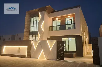 Villa - 5 Bedrooms - 7 Bathrooms for sale in Al Yasmeen 1 - Al Yasmeen - Ajman