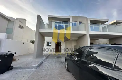 Villa - 3 Bedrooms - 3 Bathrooms for rent in Aknan Villas - Vardon - Damac Hills 2 - Dubai Villa - 3 Bedrooms - 3 Bathrooms for rent in Aknan Villas - Vardon - Damac Hills 2 - Dubai