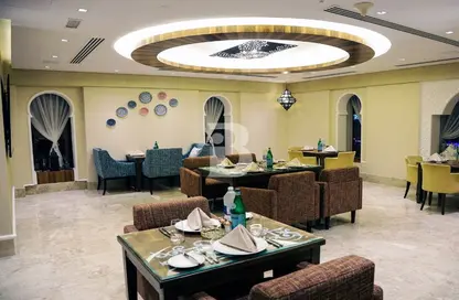 Retail - Studio for rent in The Carlton Downtown Hotel - Sheikh Zayed Road - Dubai