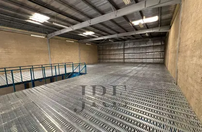 Warehouse - Studio - 1 Bathroom for rent in Industrial Area 17 - Sharjah Industrial Area - Sharjah