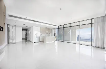 Apartment - 3 Bedrooms - 3 Bathrooms for rent in Beach Vista - EMAAR Beachfront - Dubai Harbour - Dubai
