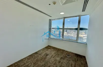 Office Space - Studio for rent in Port Saeed - Deira - Dubai