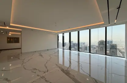 Apartment - 4 Bedrooms - 5 Bathrooms for rent in The S Tower - Dubai Internet City - Dubai