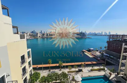 شقة - 2 غرف نوم - 3 حمامات للايجار في مبنى الجسر 2 - لو بونت - بورت دي لا مير - لا مير - جميرا - دبي