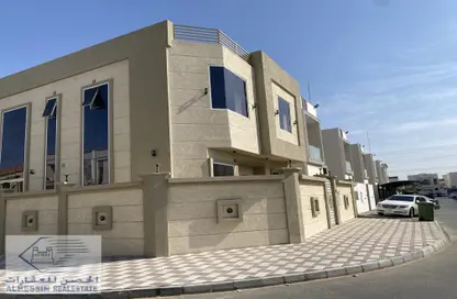 Villa - 5 Bedrooms - 7 Bathrooms for sale in Al Yasmeen 1 - Al Yasmeen - Ajman