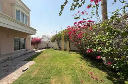 Villa - 5 Bedrooms - 5 Bathrooms for rent in Jumeirah 3 Villas - Jumeirah 3 - Jumeirah - Dubai