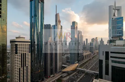 Apartment - 3 Bedrooms - 3 Bathrooms for rent in 21st Century Tower - Sheikh Zayed Road - Dubai