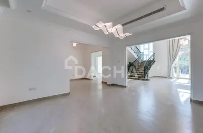 Villa - 4 Bedrooms - 5 Bathrooms for rent in Entertainment Foyer - Mediterranean Clusters - Jumeirah Islands - Dubai