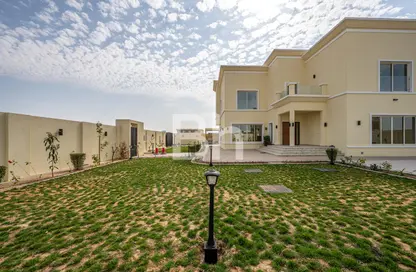 Villa - 5 Bedrooms - 7 Bathrooms for rent in Nad Al Sheba Villas - Nad Al Sheba 3 - Nad Al Sheba - Dubai