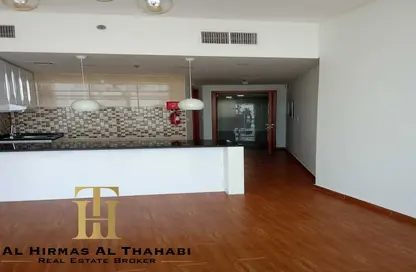شقة - 1 حمام للايجار في مساكن الجوهرة - مثلث قرية الجميرا - دبي