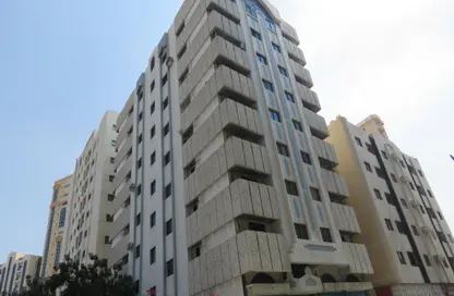 شقة - 2 غرف نوم - 2 حمامات للايجار في أبو شغارة - الشارقة