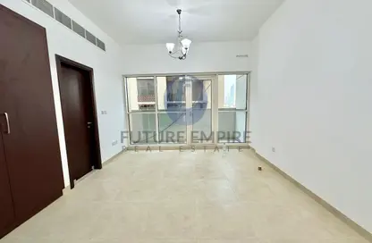 شقة - 2 غرف نوم - 3 حمامات للايجار في الجداف - دبي