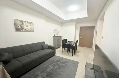 Apartment - 1 Bedroom - 1 Bathroom for sale in Azizi Fawad Residence - Dubai Healthcare City 2 - Al Jaddaf - Dubai