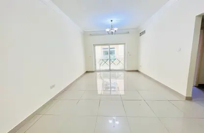 شقة - 2 غرف نوم - 2 حمامات للايجار في بناية مويليح 29 - مويلح - الشارقة