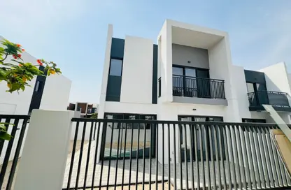 تاون هاوس - 4 غرف نوم - 4 حمامات للايجار في لا روزا 6 - لا روزا - فيلا نوفا - دبي لاند - دبي تاون هاوس - 4 غرف نوم - 4 حمامات للايجار في لا روزا 6 - لا روزا - فيلا نوفا - دبي لاند - دبي