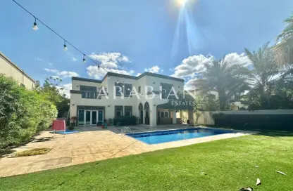 Villa - 5 Bedrooms - 6 Bathrooms for sale in Regional - Jumeirah Park - Dubai