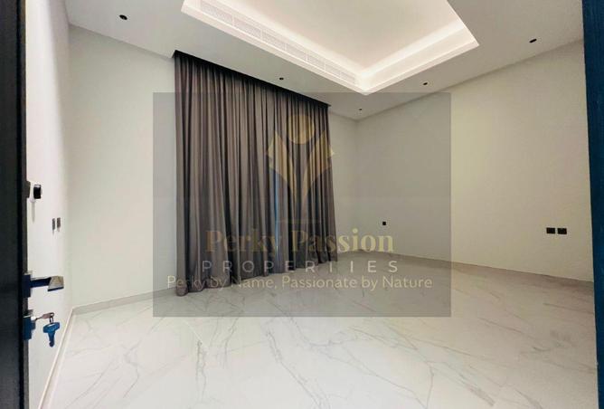 14833993 - Property Image 3