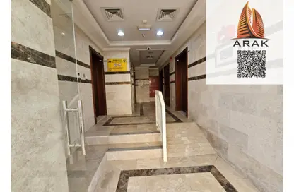 عمارة بالكامل - 8 غرف نوم - 8 حمامات للبيع في أورينت تاور 1 - أورينت تاور - البستان - عجمان