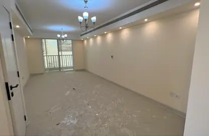 شقة - 3 غرف نوم - 3 حمامات للايجار في فلل الروضة 2 - 2  الروضة - الروضة - عجمان