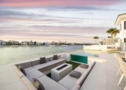 Pool image for: Villa - 4 bedrooms - 4 bathrooms for rent in Garden Homes Frond M - Garden Homes - Palm Jumeirah - Dubai, Image 1